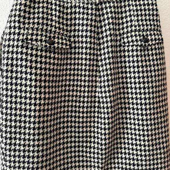 Marc Jacobs Houndstooth Wool Blend Mini Skirt - Black & White - Size 10 - Picture 7 of 7